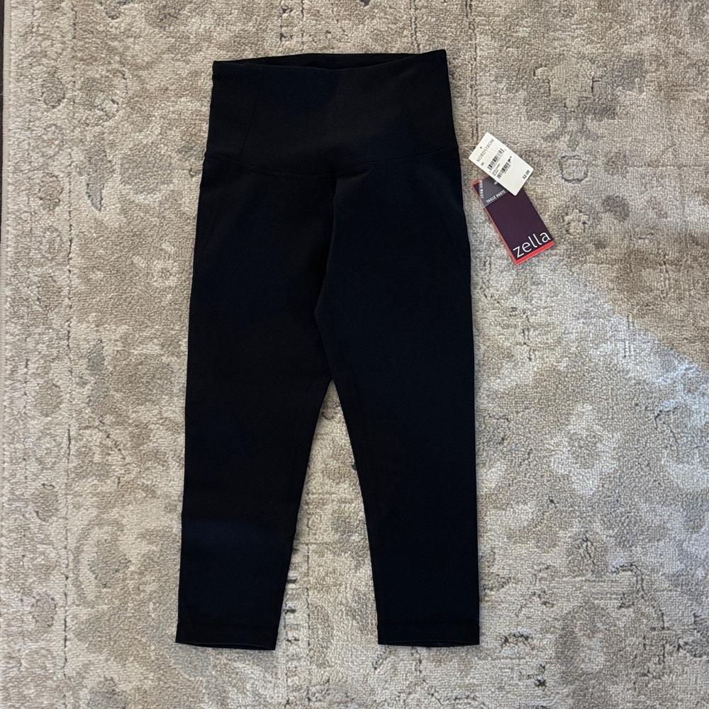 NWT - Zella Cropped Classic Black Leggings